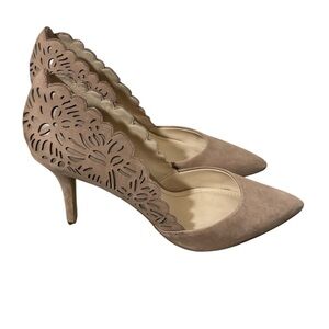C3- Women’s 9  Tan Women's Heels